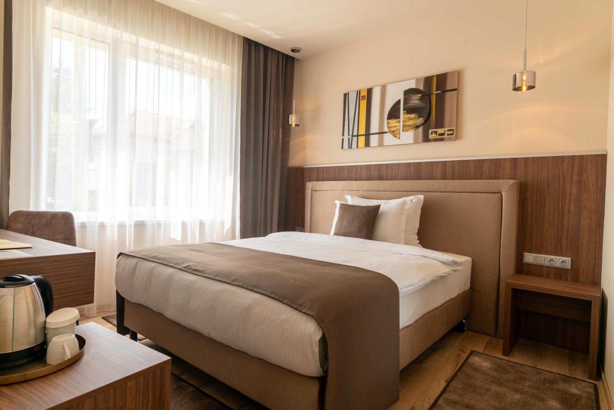 B&B Pensiunea Gambrinus **** *