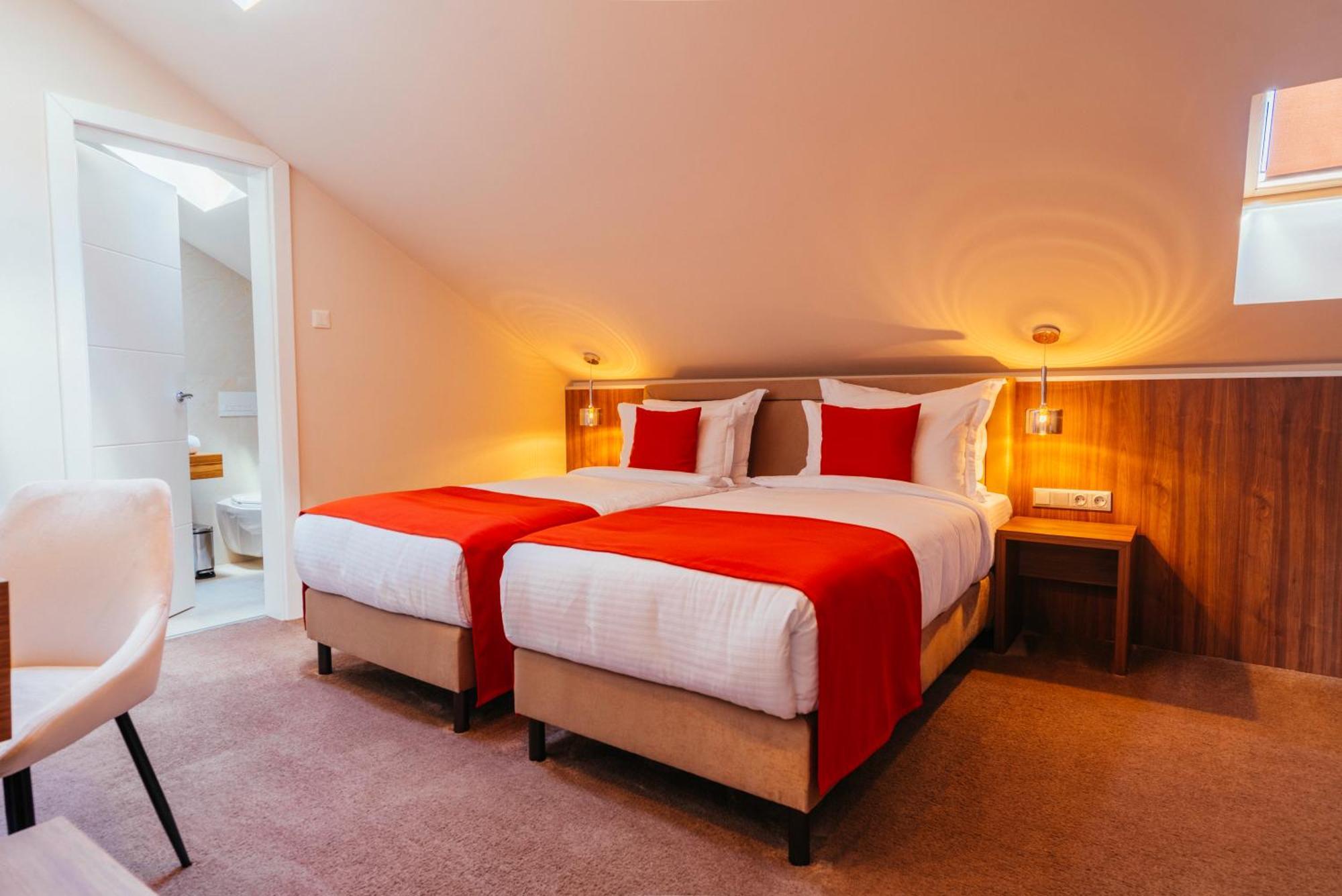 Pensiunea Gambrinus **** B&B